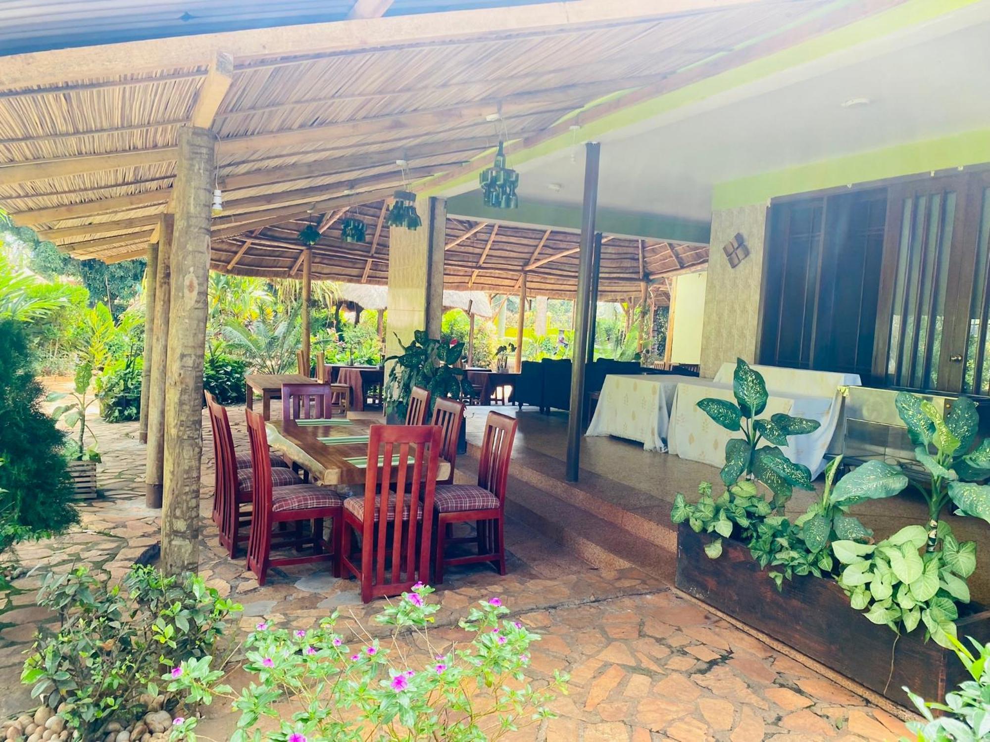 Afro Smile Hotel & Guest House Jinja Eksteriør bilde