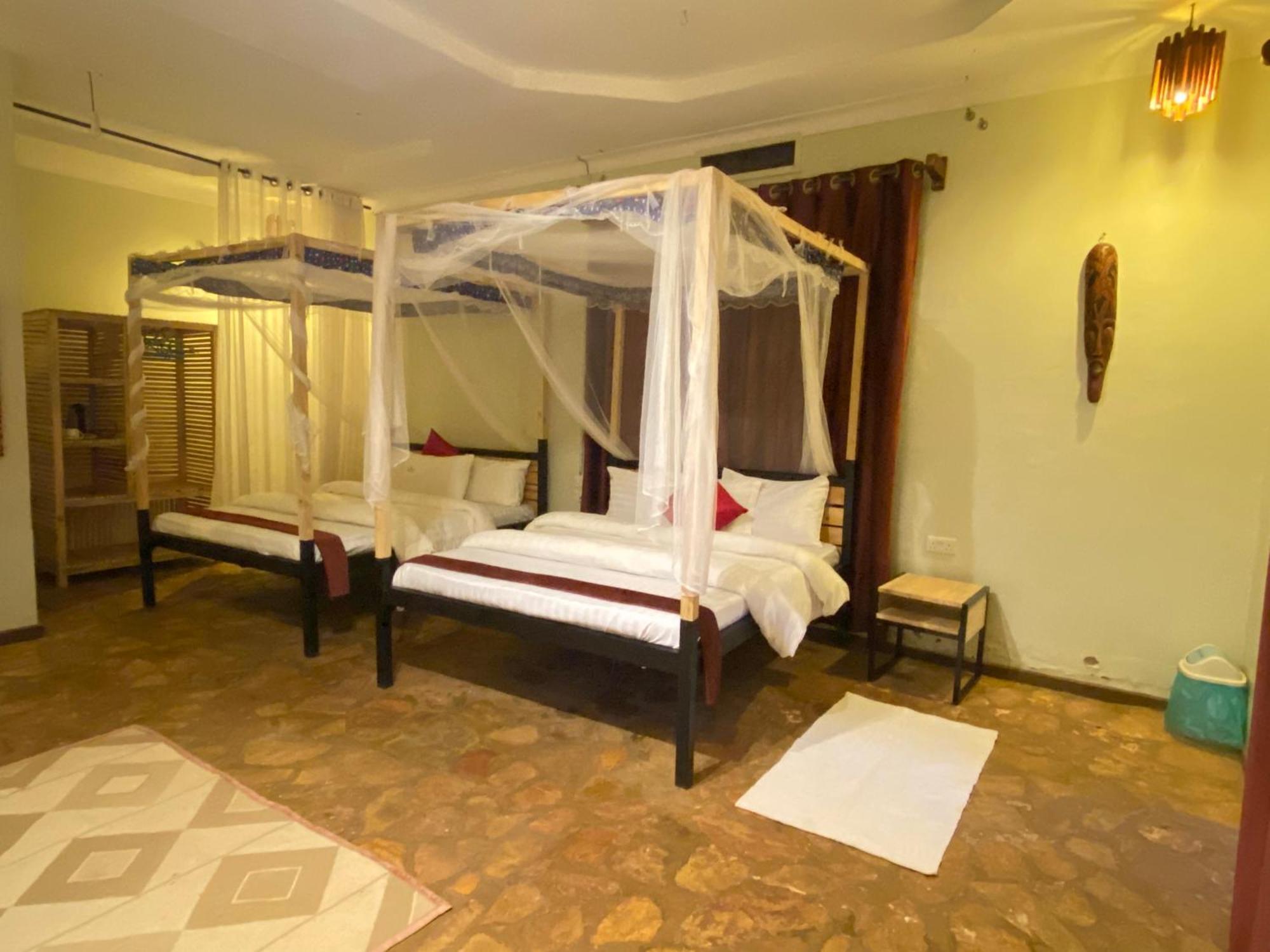 Afro Smile Hotel & Guest House Jinja Eksteriør bilde