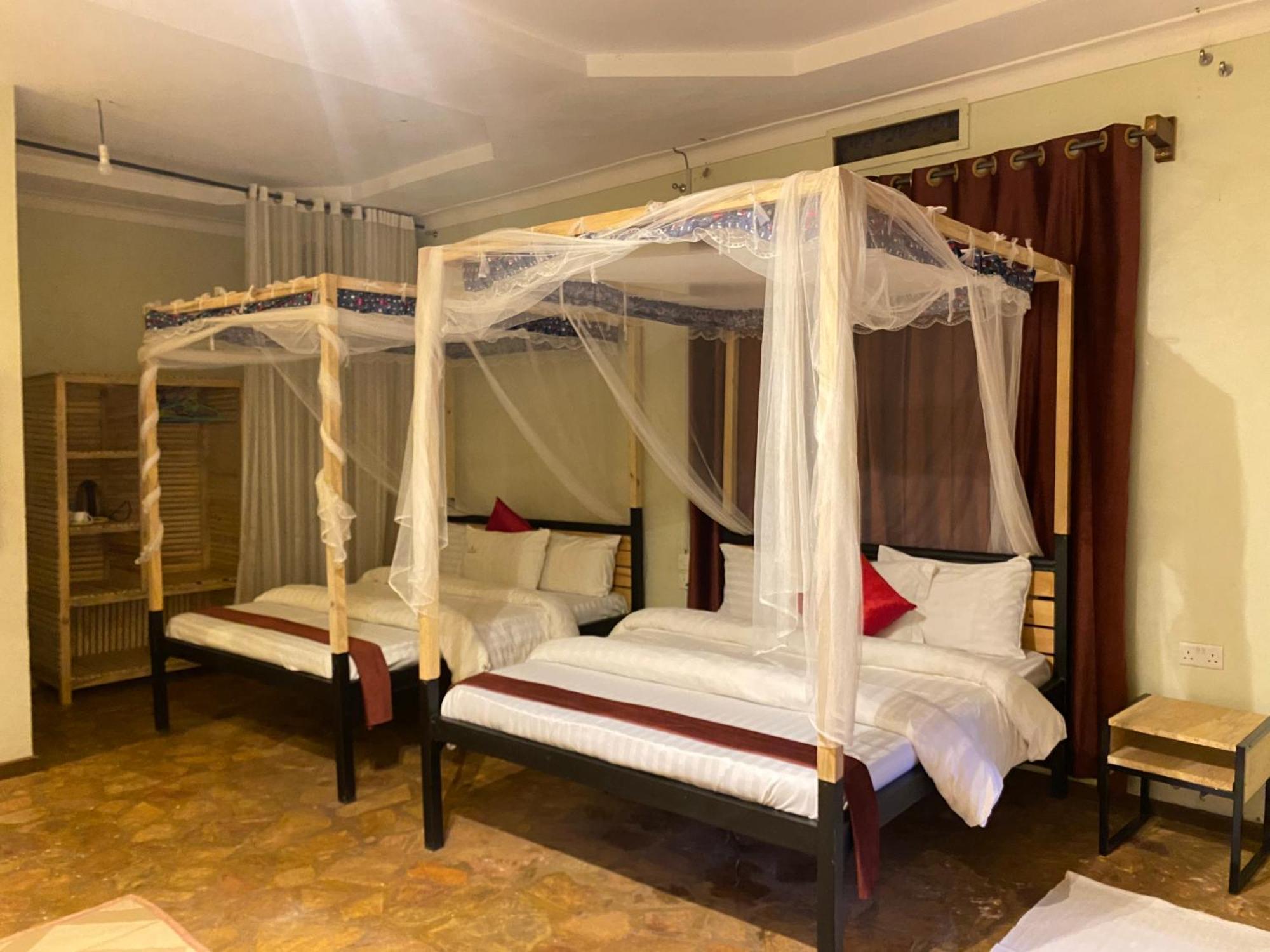 Afro Smile Hotel & Guest House Jinja Eksteriør bilde