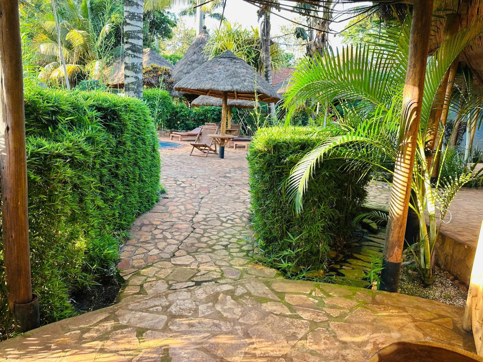 Afro Smile Hotel & Guest House Jinja Eksteriør bilde