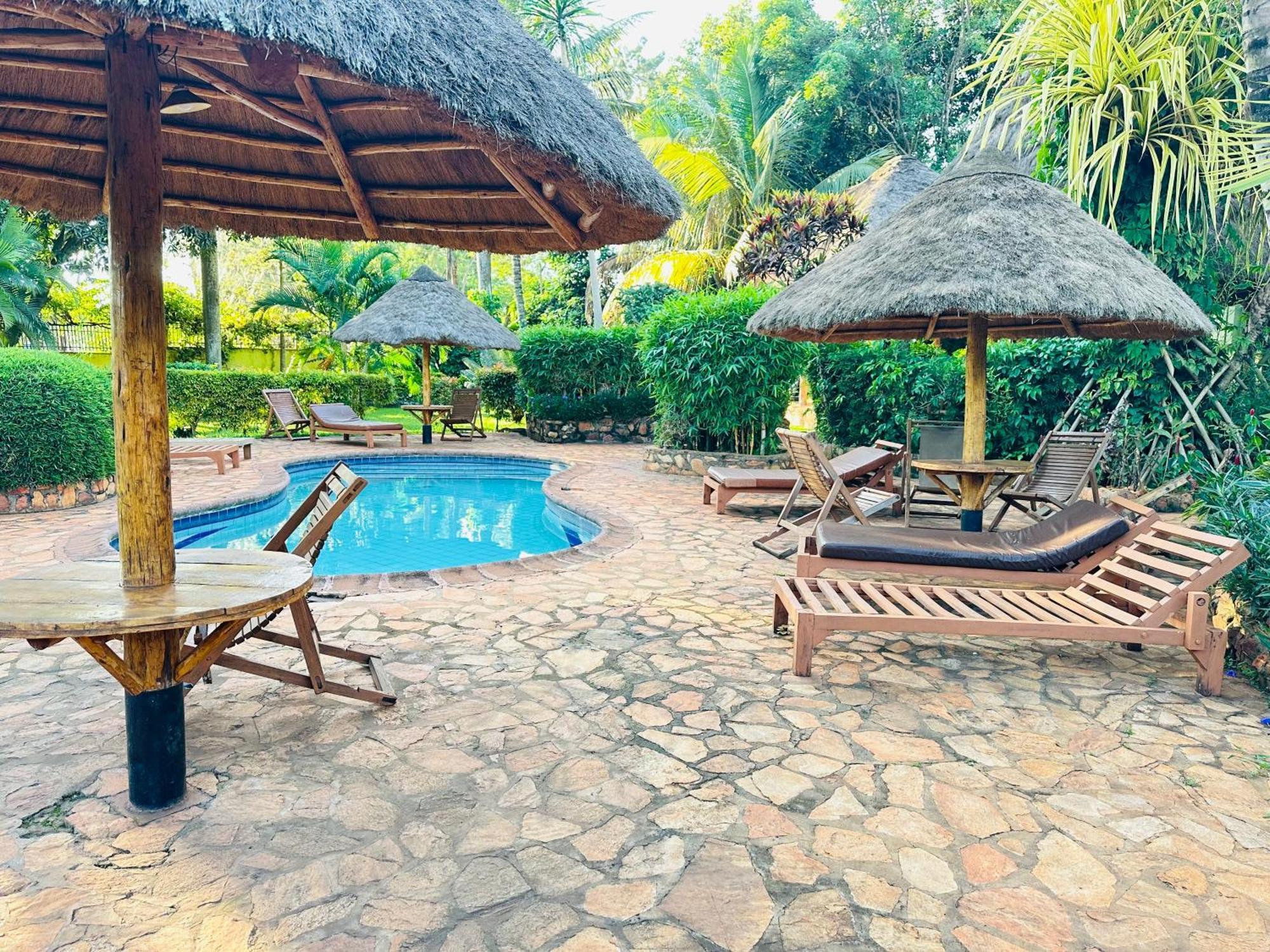 Afro Smile Hotel & Guest House Jinja Eksteriør bilde